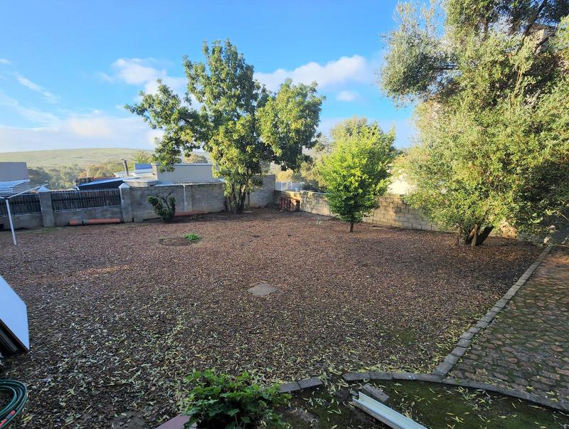 3 Bedroom Property for Sale in Die Wingerd Western Cape